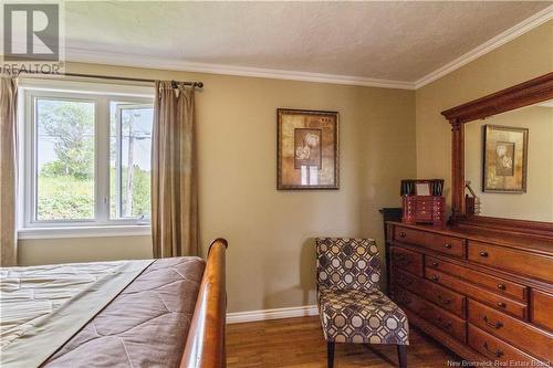 213 Orlean, Dieppe, NB - Indoor Photo Showing Bedroom