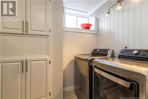 213 Orlean, Dieppe, NB - Indoor Photo Showing Laundry Room