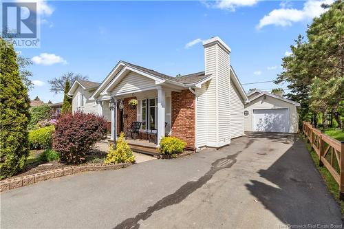 213 Orlean, Dieppe, NB - Outdoor