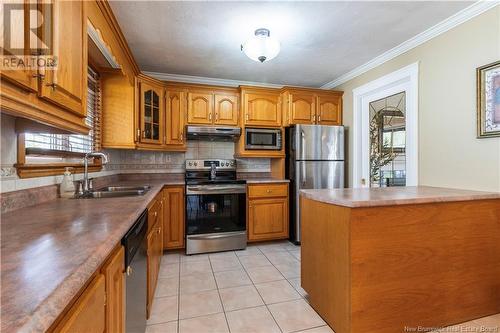 213 Orlean, Dieppe, NB - Indoor Photo Showing Kitchen With Double Sink