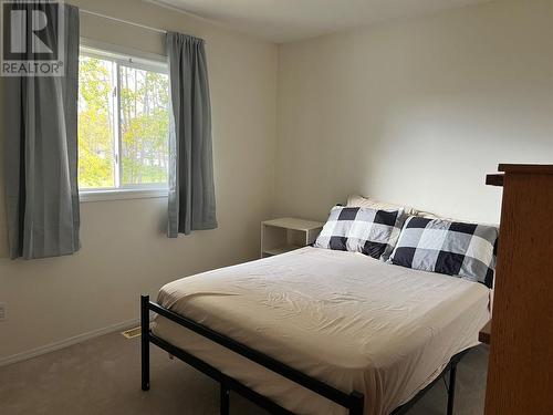 5123 42 Street Ne, Chetwynd, BC - Indoor Photo Showing Bedroom