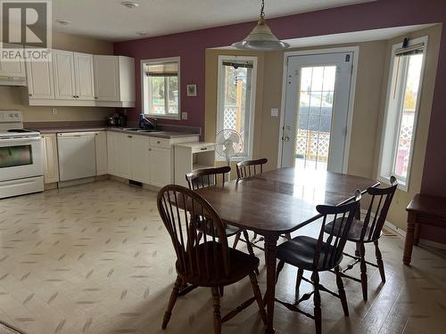 5123 42 Street Ne, Chetwynd, BC - Indoor Photo Showing Dining Room