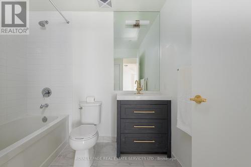 1802 - 49 East Liberty Street, Toronto, ON - Indoor Photo Showing Bathroom