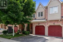 57 - 7190 ATWOOD LANE  Mississauga, ON L5W 7Y6