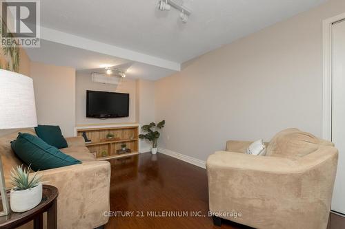 57 - 7190 Atwood Lane, Mississauga, ON - Indoor Photo Showing Living Room