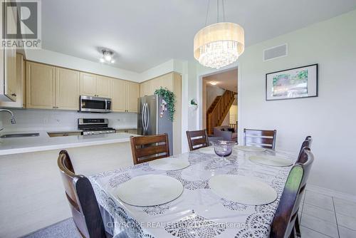 4454 Centretown Way, Mississauga, ON - Indoor Photo Showing Dining Room