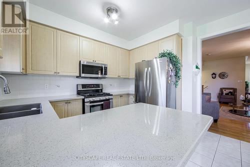 4454 Centretown Way, Mississauga, ON - Indoor Photo Showing Kitchen With Stainless Steel Kitchen With Double Sink