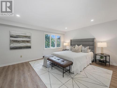 1227 Cornerbrook Place, Mississauga, ON - Indoor Photo Showing Bedroom