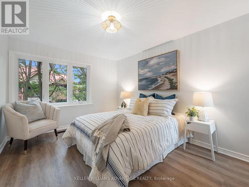 1227 Cornerbrook Place, Mississauga, ON - Indoor Photo Showing Bedroom