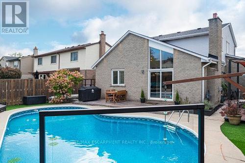 9 Bing Crescent, Hamilton, ON - Outdoor With In Ground Pool With Exterior