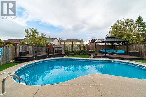 9 Bing Crescent, Hamilton, ON - Outdoor With In Ground Pool With Backyard