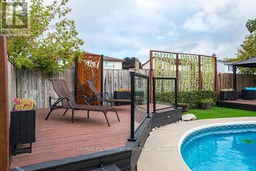 9 Bing Crescent, Hamilton, ON - Outdoor