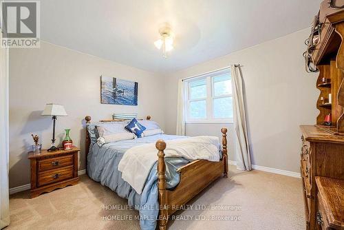 9534 Sideroad 3, Wellington North, ON - Indoor Photo Showing Bedroom