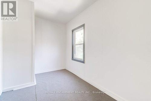 453 Paling Avenue, Hamilton, ON - Indoor Photo Showing Other Room