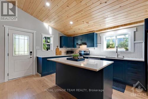 118 William Street, Merrickville-Wolford, ON - Indoor Photo Showing Kitchen