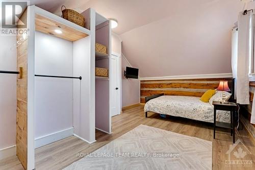 118 William Street, Merrickville-Wolford, ON - Indoor Photo Showing Bedroom