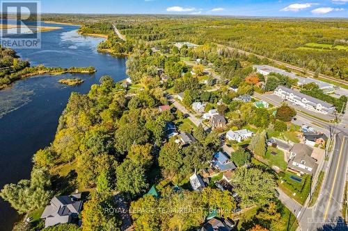 118 William Street, Merrickville-Wolford, ON - Outdoor With Body Of Water With View