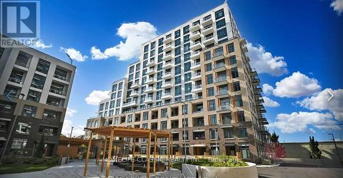 506 - 8 Beverley Glen Boulevard, Vaughan, ON - Outdoor With Facade