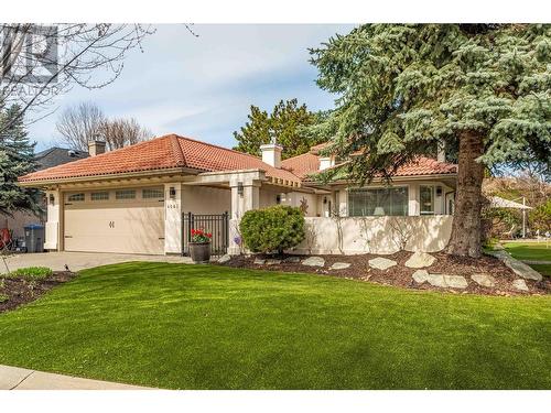 4043 Gallaghers Terrace, Kelowna, BC - Outdoor