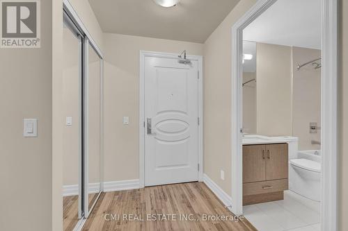 407 - 9075 Jane Street, Vaughan, ON - Indoor Photo Showing Bathroom