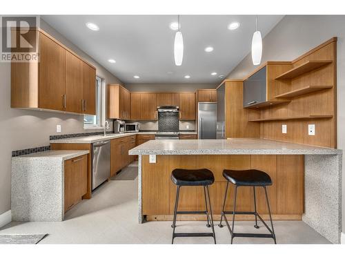 1858 Ironwood Terrace, Kamloops, BC - Indoor Photo Showing Kitchen