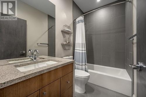 1858 Ironwood Terrace, Kamloops, BC - Indoor Photo Showing Bathroom