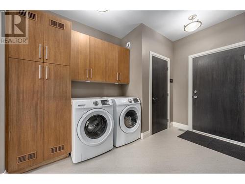 1858 Ironwood Terrace, Kamloops, BC - Indoor Photo Showing Laundry Room