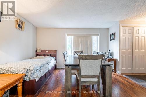 19 Graham Avenue N, Hamilton, ON - Indoor