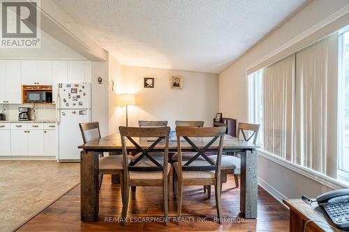 19 Graham Avenue N, Hamilton, ON - Indoor Photo Showing Dining Room