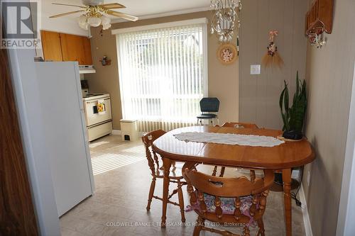 416 Cecil Street, Temiskaming Shores, ON - Indoor Photo Showing Dining Room