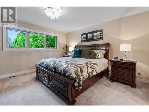 3603 Forsyth Drive, Penticton, BC - Indoor Photo Showing Bedroom