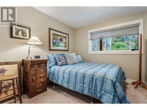 3603 Forsyth Drive, Penticton, BC - Indoor Photo Showing Bedroom