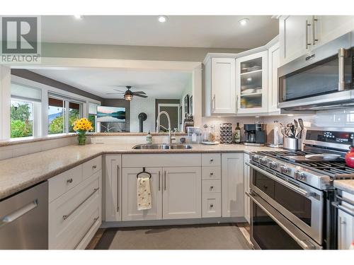 3603 Forsyth Drive, Penticton, BC - Indoor Photo Showing Kitchen With Double Sink