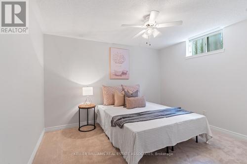 311 Niagara Drive, Oshawa, ON - Indoor Photo Showing Bedroom