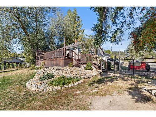 3733 Highway 3, Erickson, BC - Outdoor