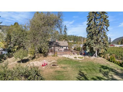 3733 Highway 3, Erickson, BC - Outdoor