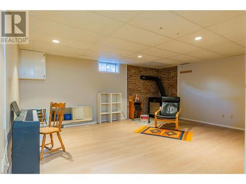 1007 Regan  Crescent, Trail, BC - Indoor Photo Showing Basement