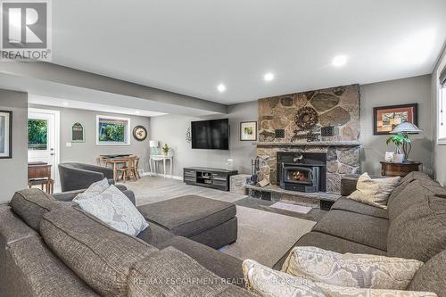 34 Killins Street, West Lincoln, ON - Indoor With Fireplace