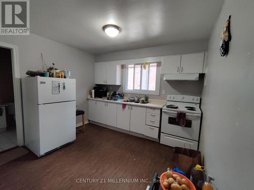 184 Simcoe Street, London, ON - Indoor Photo Showing Kitchen With Double Sink