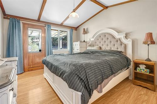 139 Cleland Drive, Penticton, BC - Indoor Photo Showing Bedroom