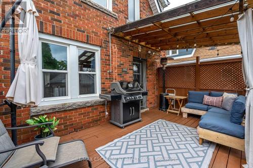 305 Wexford Avenue S, Hamilton, ON - Outdoor With Deck Patio Veranda With Exterior