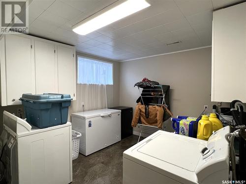 32 Stack Crescent, Meadow Lake, SK - Indoor Photo Showing Laundry Room