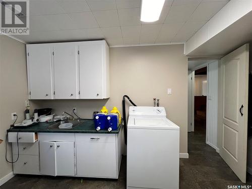 32 Stack Crescent, Meadow Lake, SK - Indoor Photo Showing Laundry Room