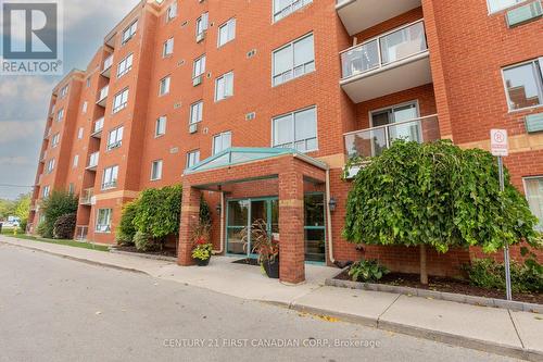 407 - 77 Baseline Road W, London, ON - Outdoor