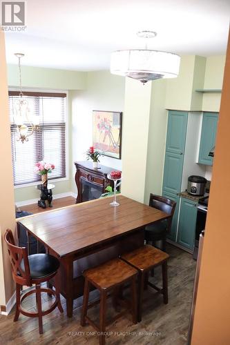 49 Guildpark Pathway, Toronto, ON - Indoor Photo Showing Dining Room