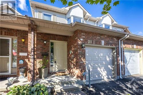 21 Grenadier Way, Ottawa, ON - Outdoor