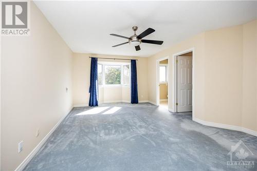 21 Grenadier Way, Ottawa, ON - Indoor Photo Showing Other Room