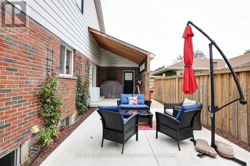 2476 Winthrop Crescent, Mississauga, ON - Outdoor With Deck Patio Veranda With Exterior