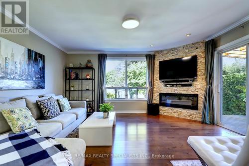 19 Arch Road, Mississauga, ON - Indoor Photo Showing Living Room With Fireplace