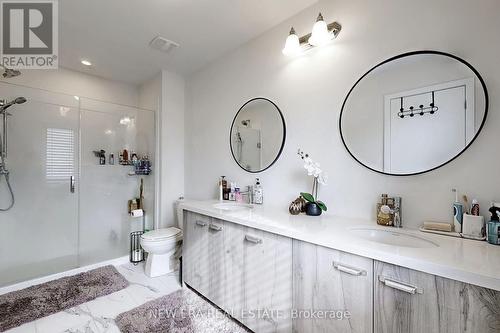 1330 Kaniv Street, Oakville, ON - Indoor Photo Showing Bathroom